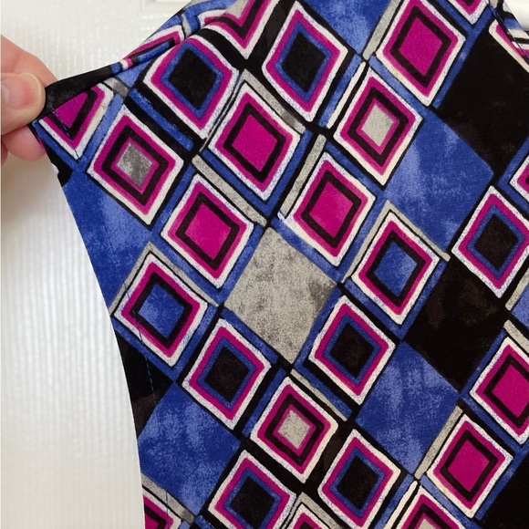 Lane Bryant Blue and Pink Blouse with Elegant Design - Picture 6 of 8